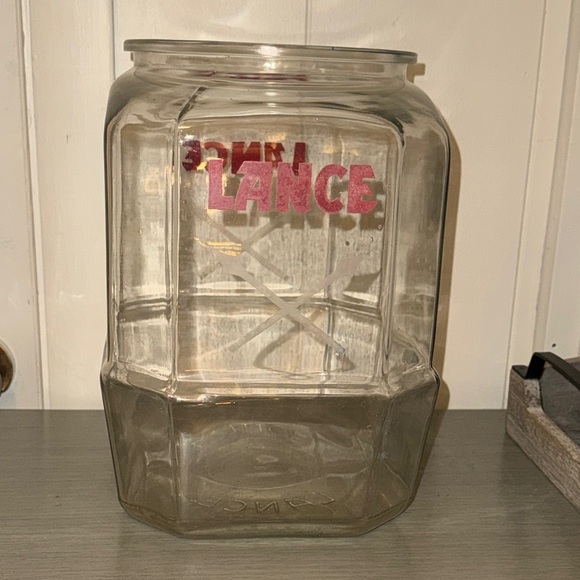 Vintage Authentic Lance Crackers Glass Store Countertop Display Cookie Jar - Picture 1 of 17